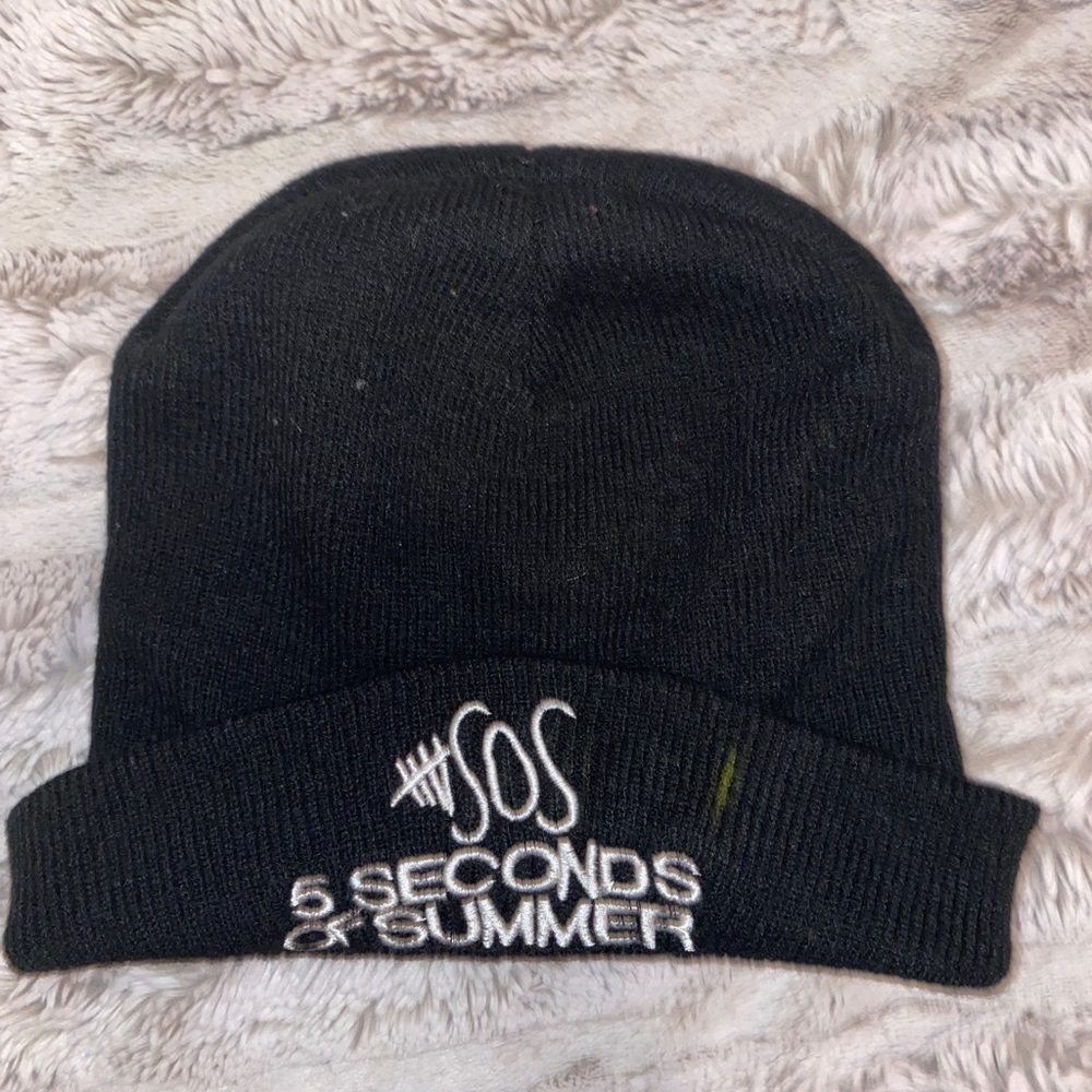 5 seconds of summer black beanie